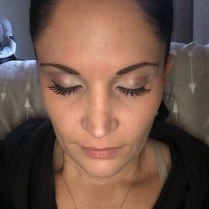 Meet your Posher, Linae